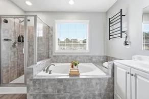 Large Retreat Near Midtown & Six Flags•Sleeps 8•GameRoom• FirePit•Private Park - Image 5