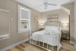 Beach Pass-Charming Waterfront Cottage in Wareham - Image 4