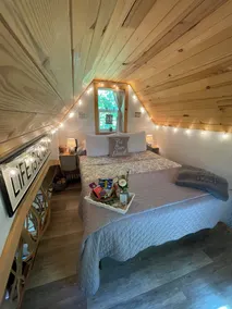 Cabane Cedar Twig: Sereine, confortable et tranquille - Image 5