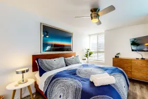 Contemporary Condo | Mountain Views & Balcony | 1 Block to Beach - Image 5