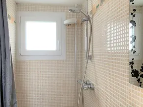 Charming Brittany Cottage 100m from Sea, with Garden & Terrace in Trégastel - Image 3