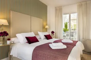 Wonderful Duplex with Two Private Terraces. Baños Terrace - Image 5