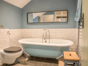 BWTHYN DYFI, pet friendly, character holiday cottage in Cemmaes - Image 3