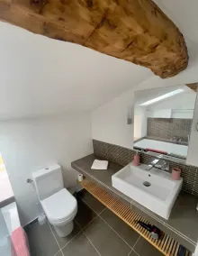 Village house with heated pool 15 minutes from the beach - Image 4