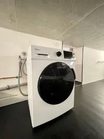 Appartamento totalmente attrezzato con griglia, piscina e giardino - Image 3