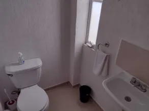 Privathaus mit Pool, A / C Zimmer, tolle Lage, familiär, friedlich. - Image 3