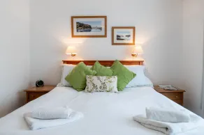 Minffordd Cottage, Moelfre - Image 4