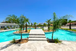 Paradise Garden - Image 4