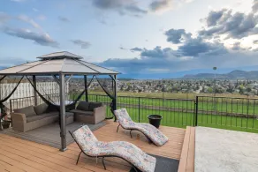Perfect retreat * LEGAL BNB *  4 rooms on site. Group bookings available. - Image 4