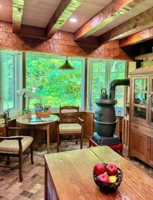 1885 Farmhouse Luxuriously Renovated: Animals & Antiques - Image 3