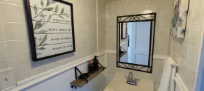 Charming 2BR Home near Historic Downtown Noblesville - Image 4