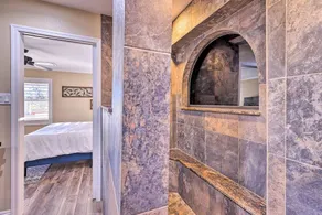 Open desert view home retreat by lakes, golf, trails, and optional heated pool - Image 5