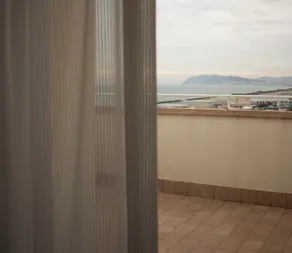 Hotel Nemo - Image 4