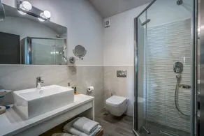 Amazing Beachfront Zakynthos Villa | 4 Bedrooms | Villa Rivazzurra | 50 Meters from the Beach & Private Pool | Porto Koukla - Image 4