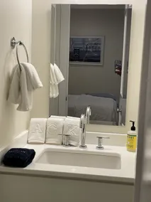 Private Modern Bedroom In a Central Location - Image 3
