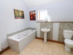 Pottowe Cottage, STOKESLEY - Image 3