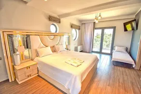 Villa Asteria - Five Bedroom Villa, Sleeps 12 - Image 4