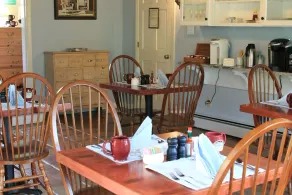 1802 House Bed & Breakfast - Image 3