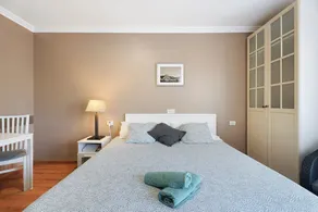 Apartamento vacacional \"La Quinta\" con vistas al mar, piscina compartida y Wi-Fi - Image 5