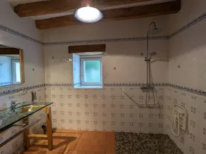 Casa rural en el corazón de los viñedos con degustación de vinos y zona infantil - Image 3