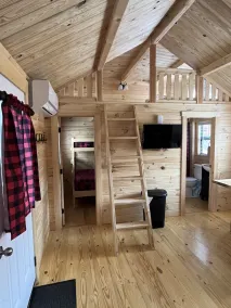 Cozy Log Cabin w/ Loft  #12. Minutes from Seven Springs and Hidden Valley! - Image 5