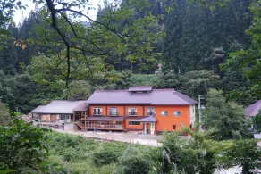 KANEYAMARYOKAN - Image 5