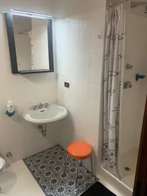 1 chambre \"l'ancienne grotte\" avec jardin et solarium - Image 2