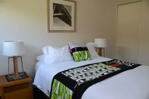 Fitzgeorge - spacious home in inner Fitzroy Melbourne perfect location - Image 4