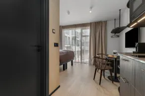 Strand Hotel Apartments - Image 5