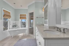 Overlevende stress: 6 BR / 3. 5 BA hjem i Caswell Beach, 18 sovepladser - Image 3