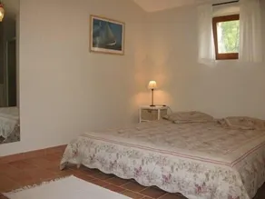 Maison en pierre avec piscine privée, au calme, idéal en famille pour visiter. - Image 4