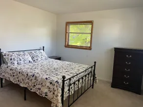 3 bed 1 bath ranch style home a half a block to trail and 10 mins to MTU - Image 3