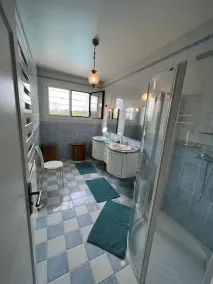 Grande maison avec piscine Large house with swimming pool - Image 3