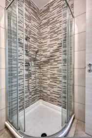 Spacious 4 Bedroom & 4 Bathrooms Apartment - Image 3