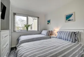 2 Bed in Instow (oc-spinna) - Image 5