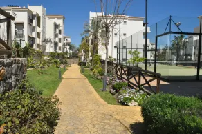 Residential Duquesa fas I, soligt, nära stranden och alla tjänster - Image 3