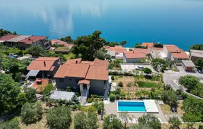 Atemberaubendes Haus in Omis - Image 4