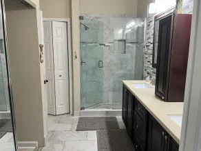 Gated Community / Lazy River / Pool / Tennis / Granit / Tile / Lanai med køkken - Image 3