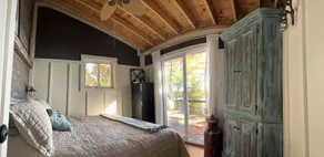 Beautiful Belmont Lake Cottage - Image 4