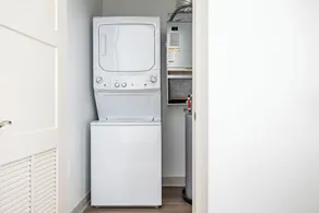 Landing at McCord Square - 2 Bedrooms in Mc Cordsville - Image 4