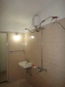 2BHK Fully Furnished AC Flat in Koregaon Park, Pune - Image 3