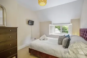 Clover Cottage -  a cotswold cottage that sleeps 4 guests  in 3 bedrooms - Image 4