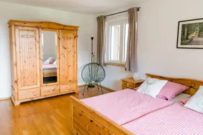 Holiday Apartment \"Deine Rauszeit\" with Mountain View, Private Terrace and Wi-Fi - Image 3