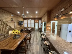 Beautiful rustic lodge located on Lake Guntersville with private boat ramp/dock. - Image 3