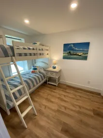 Boutique Garden Apartment  - Image 4
