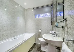 Alojamiento de 2 habitaciones en Millom - Image 3