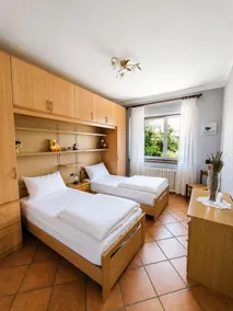 Spazioso appartamento di 3 ½ locali con un bellissimo giardino e una vista sul lago - Image 5
