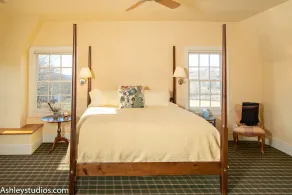 Secluded and Spectacular Views - Image 2
