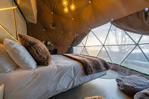 Knole Luxury Dome - Image 5
