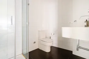 Extraordinary detached house in the best somo area - Image 3